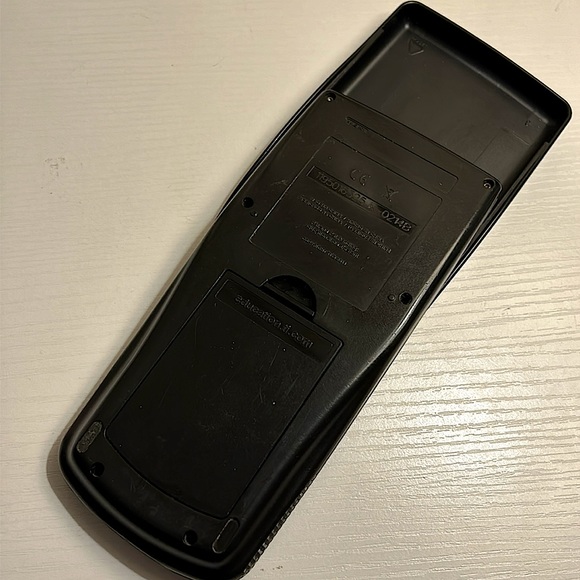 Texas Instruments TI-83 Plus Graphing Calculator black - Picture 3 of 6